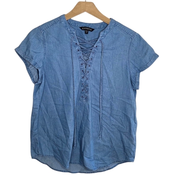 Express | Chambray Denim Blue Lace-Up Short Cuffed Sleeve Shirt Size Small - Picture 1 of 5